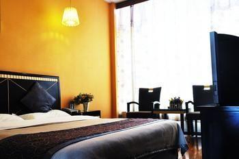Chengdu Thanks Giving Hotel CTU Exteriör bild
